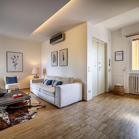 Yid Penthouse On Florence River With Parking Экстерьер фото